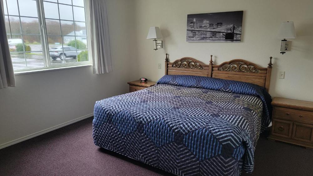 King Room interior